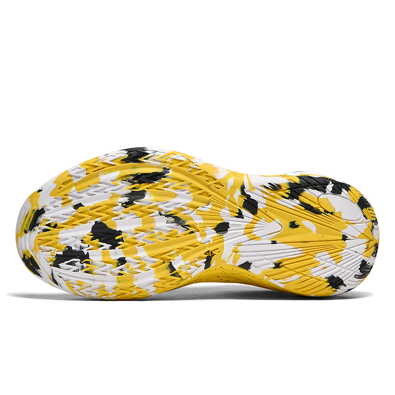 Basketball Shoes (1)