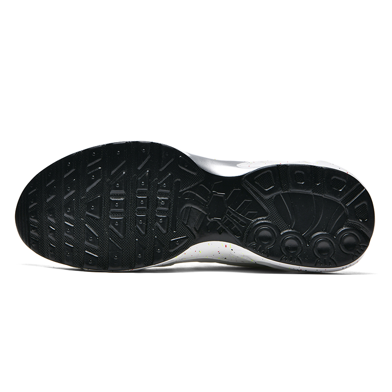 Basketball Shoes (3)