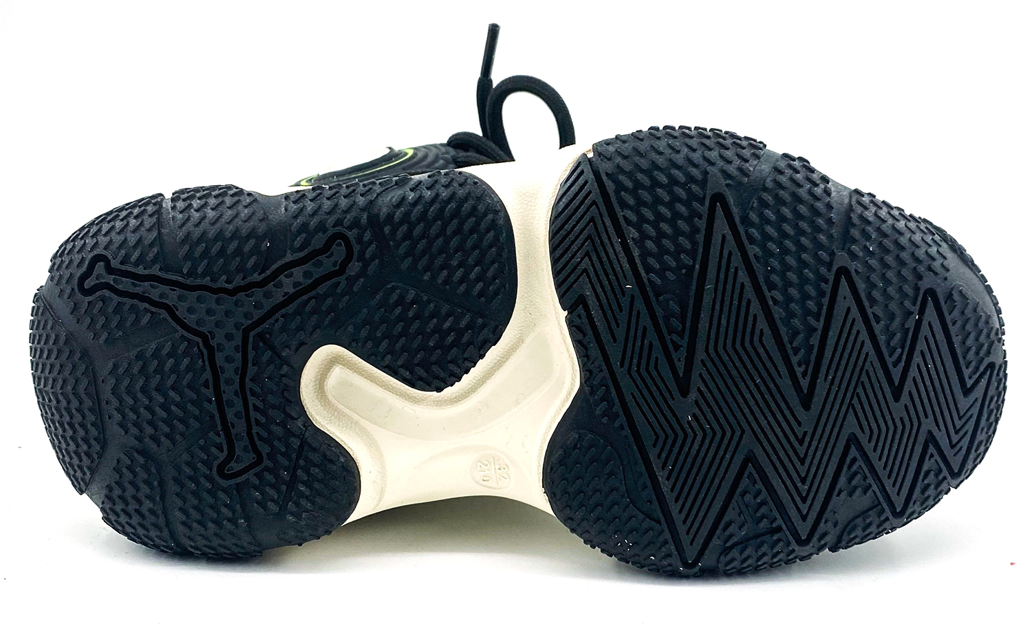 Kids Basketball Shoes (10)