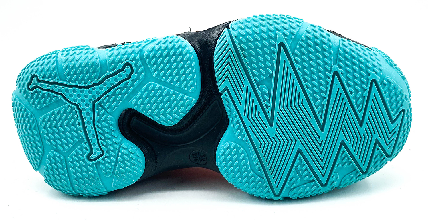 Kids Basketball Shoes (5)