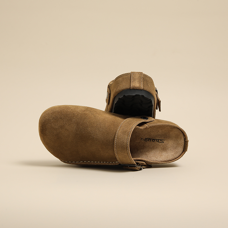 Slippers (4)