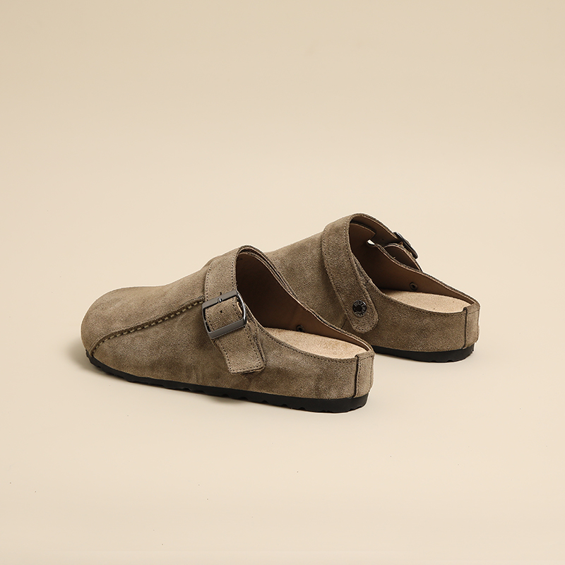 Slippers (7)