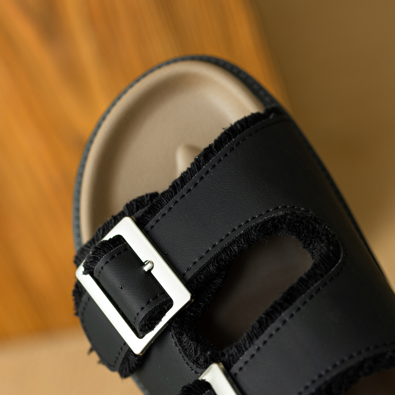 Slippers (9)