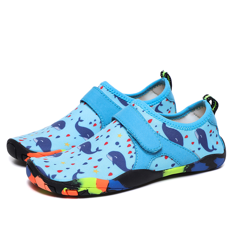 Water Shoes (1)
