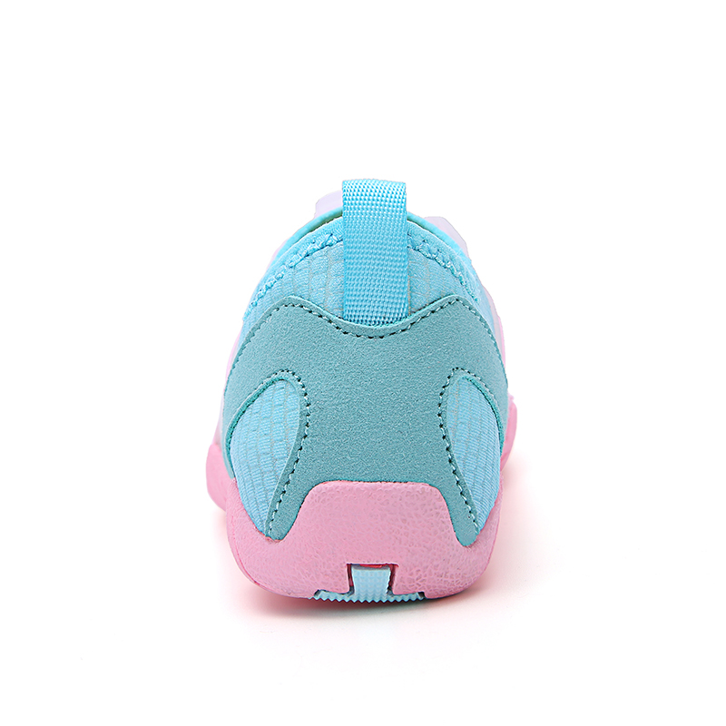 Water Shoes (1)