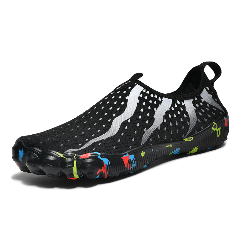 Water Shoes (1)