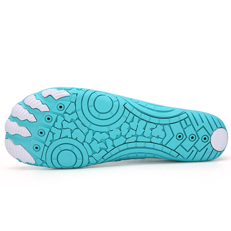 Water Shoes (1)