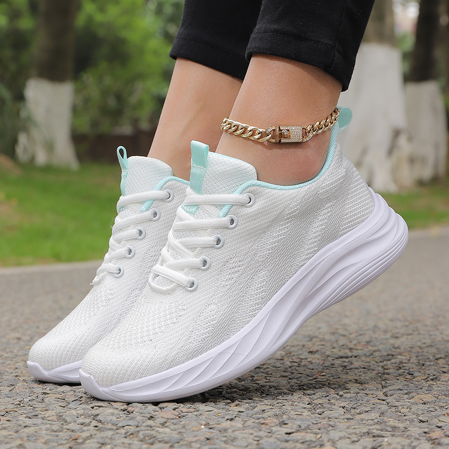 Women Flyknit Shoes (6)